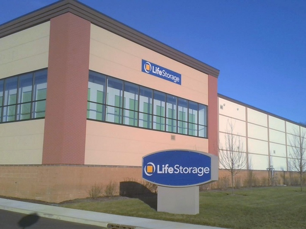 Extra Space Storage facility at 1027 Horseblock Rd - Farmingville, NY