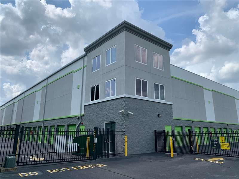 Extra Space Storage  1425 Kempsville Rd in Virginia Beach, VA