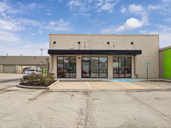 Extra Space Storage facility at 3510 Ella Blvd - Houston, TX