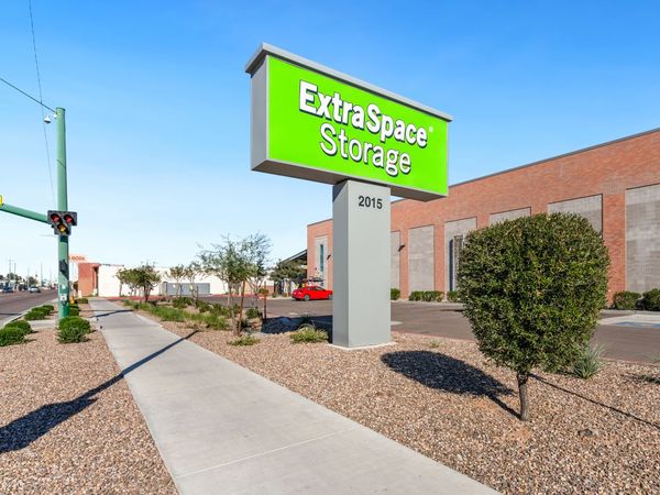 Extra Space Storage facility at 2015 N 16th St - Phoenix, AZ