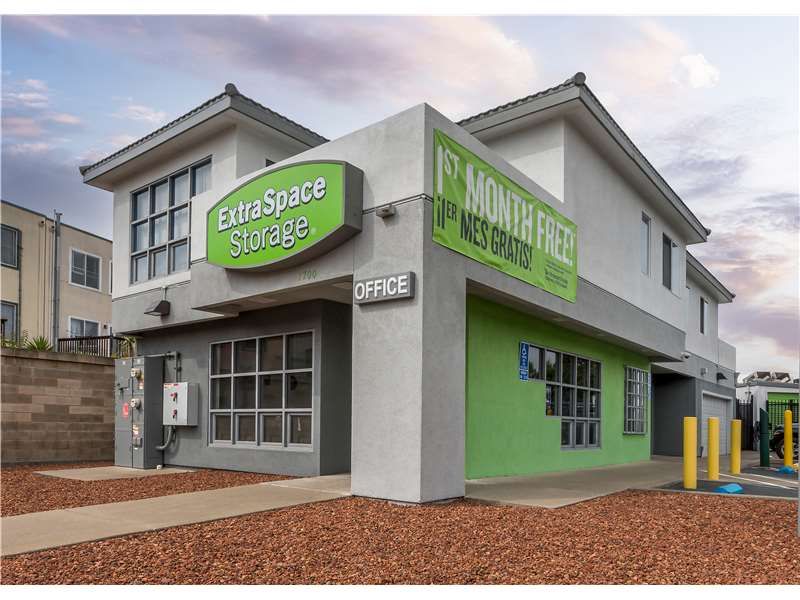 5 x 5 Self Storage Unit in San Francisco, California