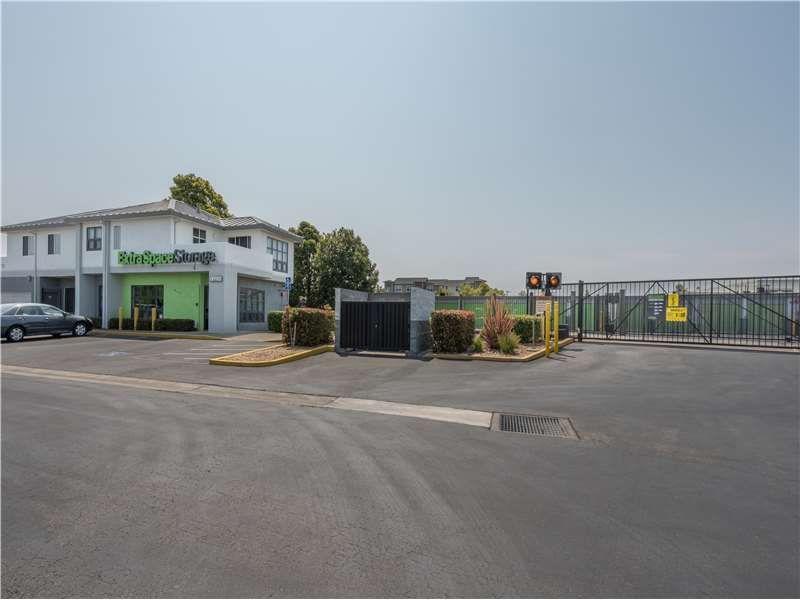 Extra Space Storage  1900 Meeker Ave in Richmond, CA