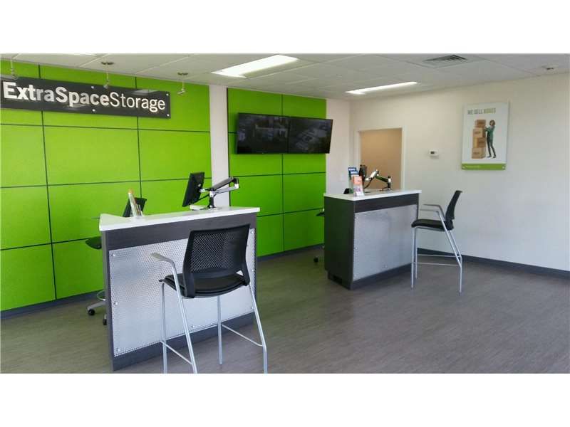 5×5 Self Storage Unit in Fort Lauderdale, FL 5201 NW 31st Ave Fort Lauderdale, Florida 3