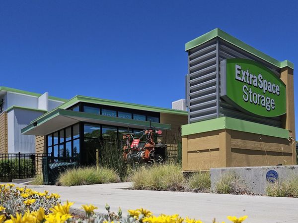 Extra Space Storage facility at 1890 Pueblo Ave - Napa, CA