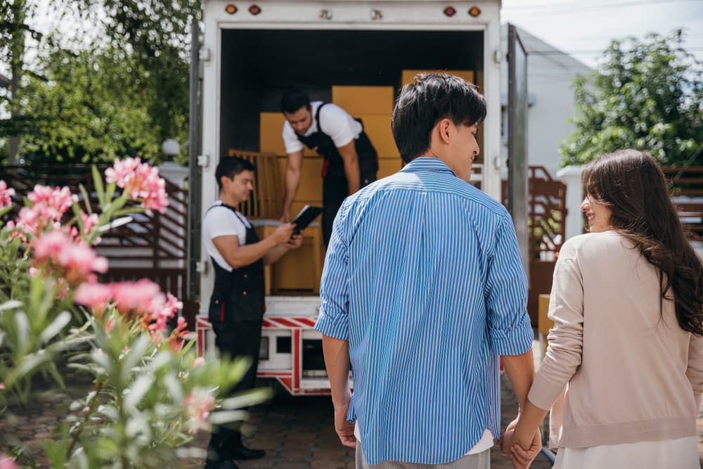 Article image for: Questions to Ask Before Hiring a Moving Company