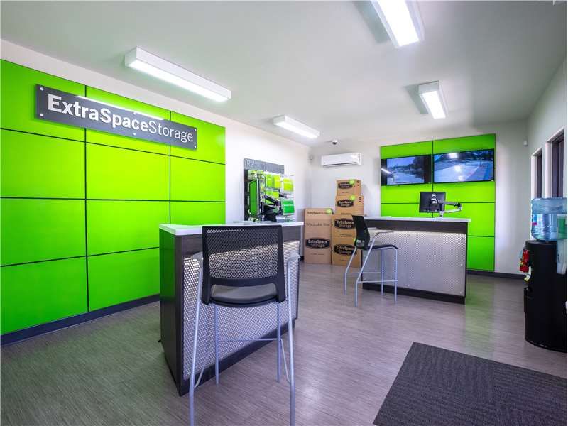 Extra Space Storage  5105 Mansfield Hwy in Fort Worth, TX