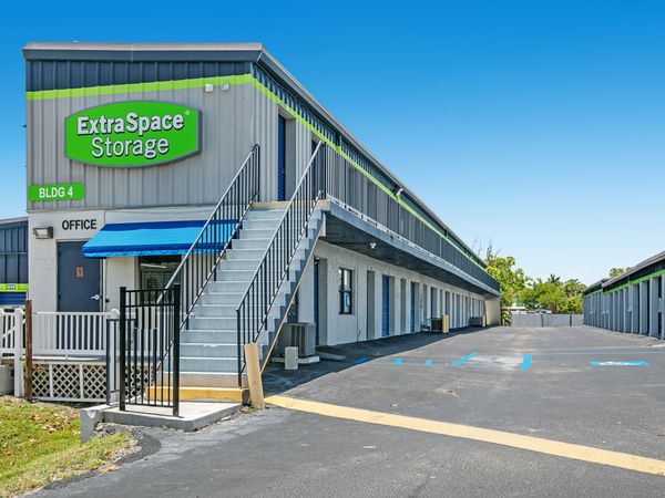 Extra Space Storage facility at 840 E Elkcam Cir - Marco Island, FL