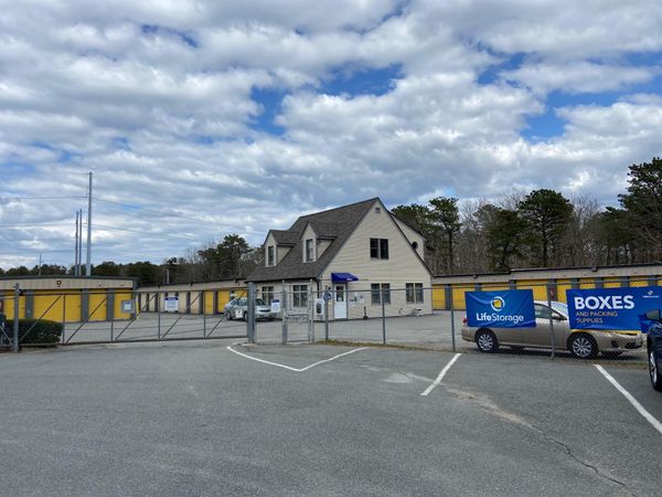 Extra Space Storage facility at 6 Washington Cir - Sandwich, MA