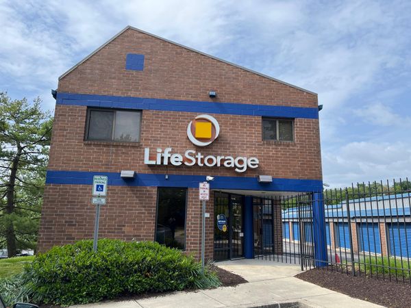 Life Storage facility on 25 Fontana Ln - Rosedale, MD