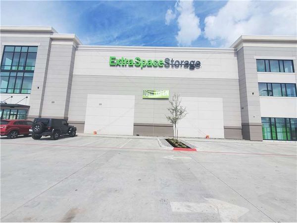 Extra Space Storage facility at 296 Lorenaly Dr - Brownsville, TX