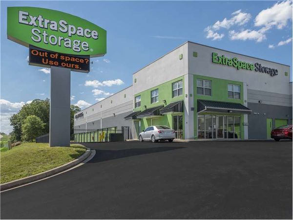 Extra Space Storage facility at 3350 Laurel Fort Meade Rd - Laurel, MD