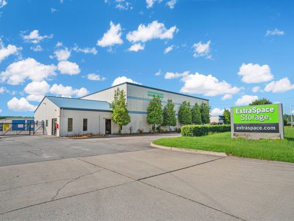 Extra Space Storage facility at 1533 Harpers Rd - Virginia Beach, VA