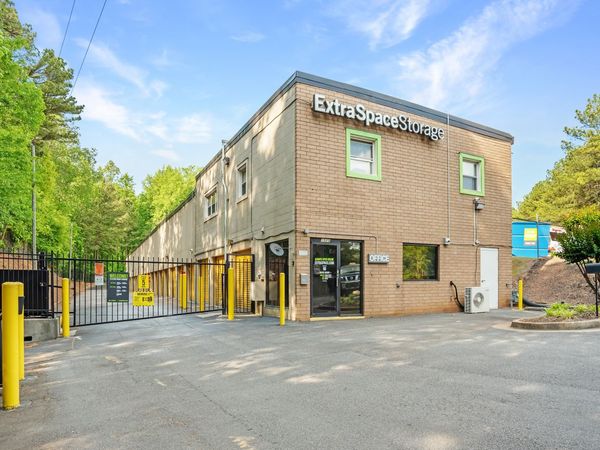 Extra Space Storage facility at 1525 Williams Dr - Marietta, GA