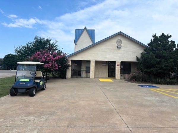 Extra Space Storage facility at 908 Allen Central Dr - Allen, TX