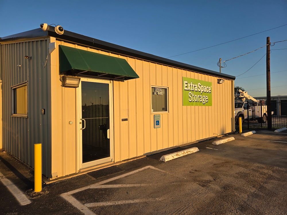 20×10 Self Storage Unit in Schertz, TX 9482 E FM 1518 N Schertz, Texas