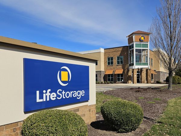 Life Storage facility on 1099 Bradley Rd - Westlake, OH