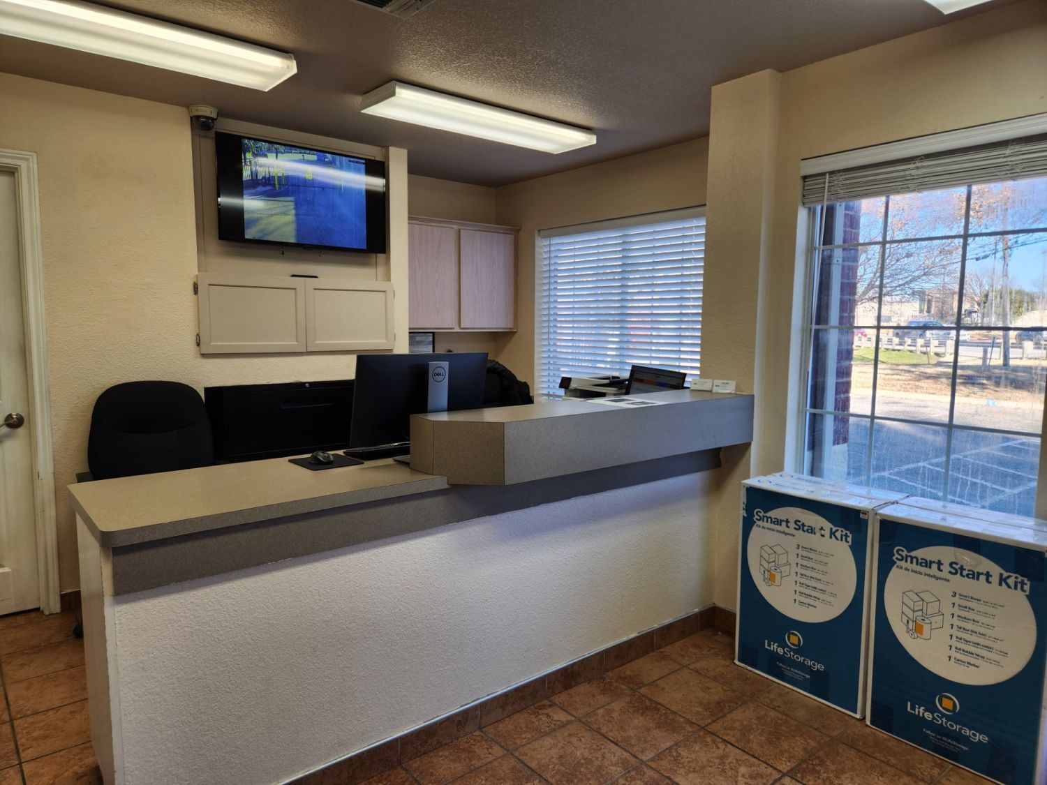 10×20 Garage in Hurst, TX 88 Grapevine Hwy Hurst, Texas 3