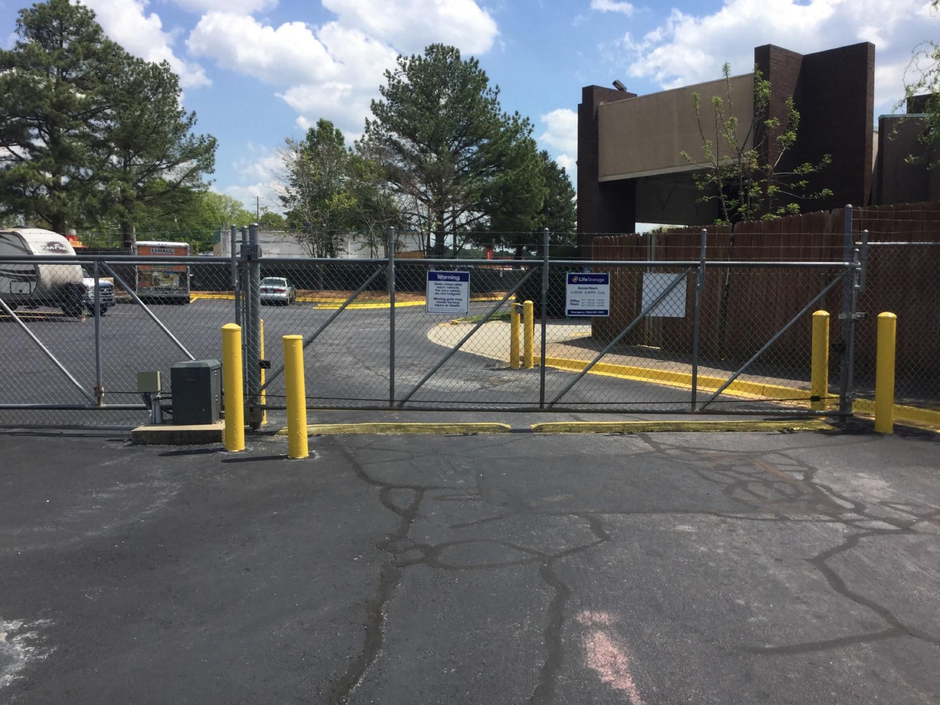10×5 Self Storage Unit in Decatur, GA 2595 Candler Rd Decatur, Georgia 2