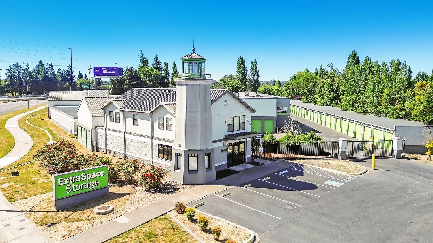 Extra Space Storage  6635 Redwood Dr in Cotati, CA