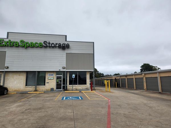 Extra Space Storage facility at 22300 State Highway 249 - Houston, TX