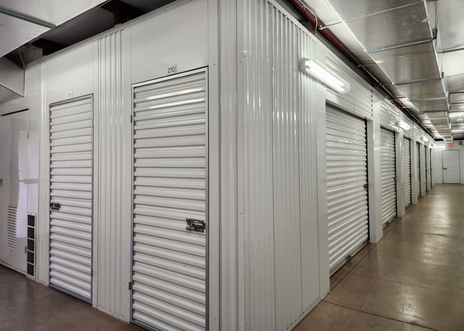 Extra Space Storage  88 Grapevine Hwy in Bedford, TX