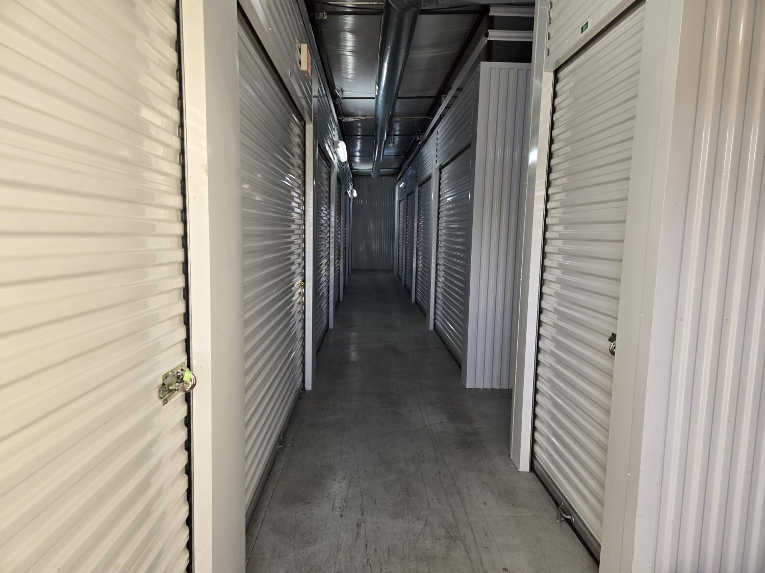 Extra Space Storage  6911 W Military Dr in San Antonio, TX