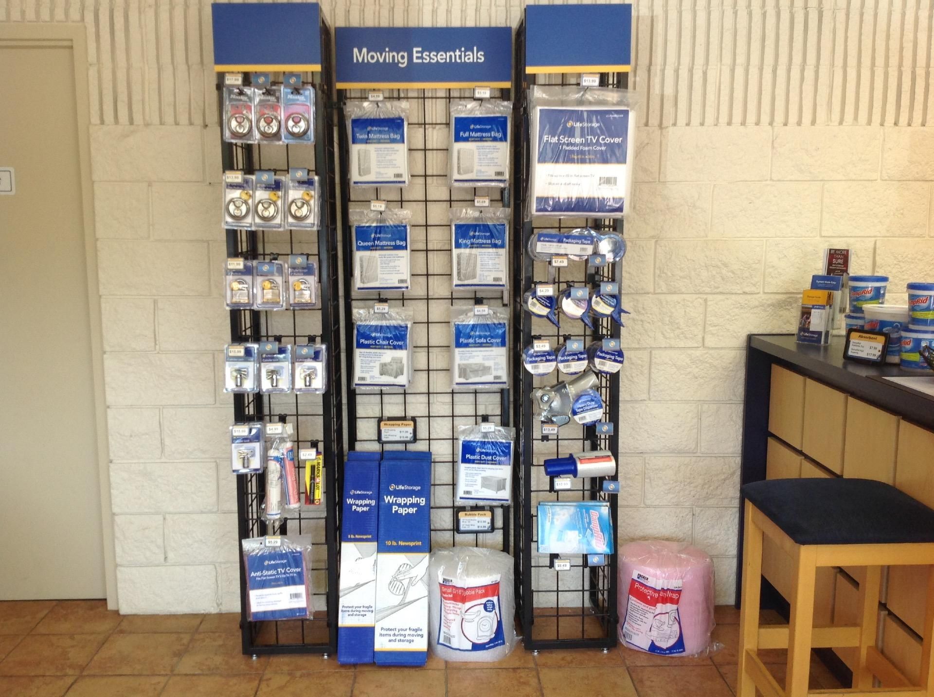 Extra Space Storage  2650 W 25th St in Sanford, FL