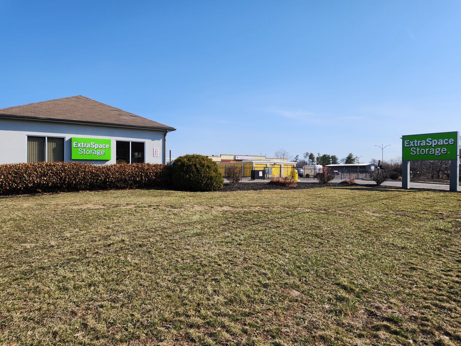 20×10 Parking Lot in Columbus, OH 5660 W Broad St Columbus, Ohio