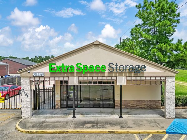 Extra Space Storage facility at 2499 S Mason Rd - Katy, TX