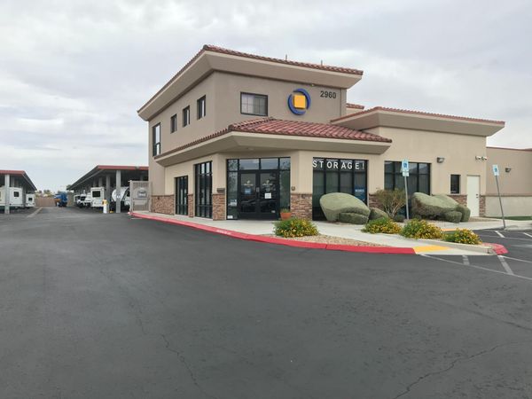 Extra Space Storage facility at 2960 Bicentennial Pkwy - Henderson, NV