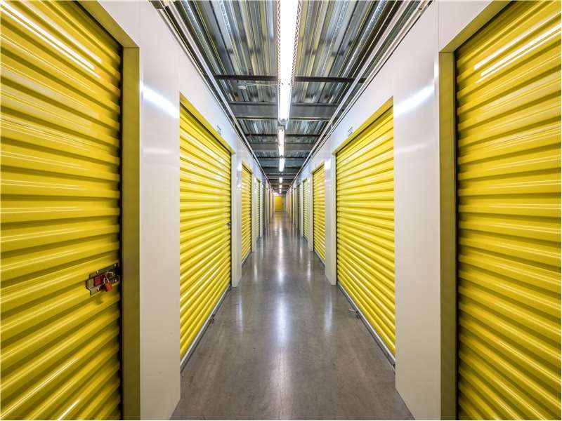 Extra Space Storage  735 Ebenezer Rd in Knoxville, TN