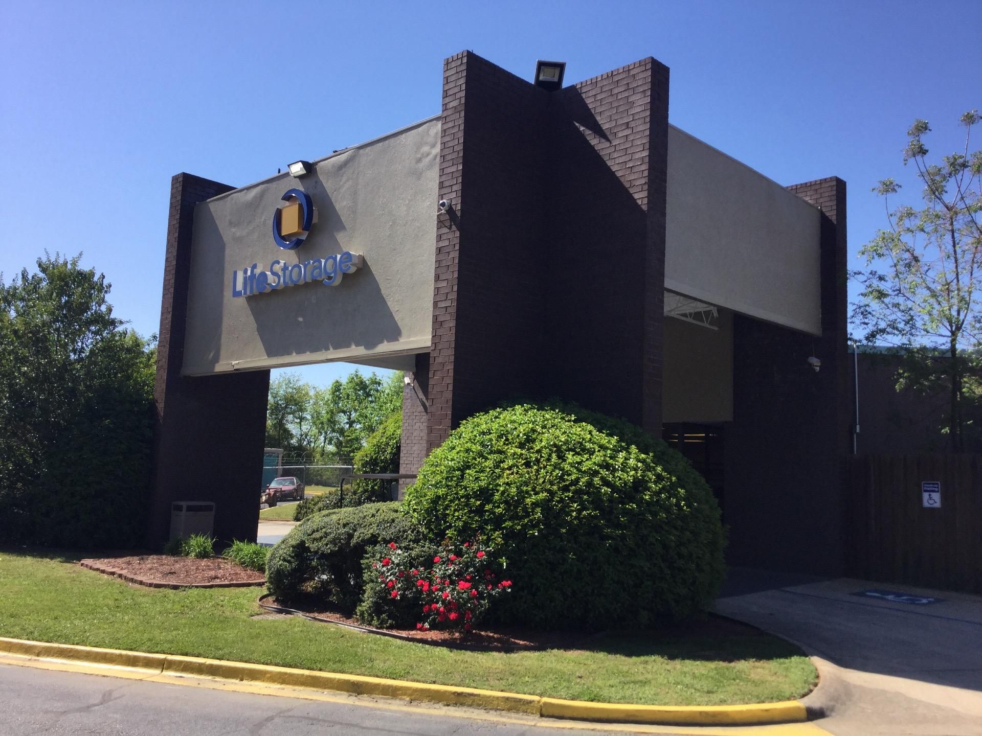 Extra Space Storage  2595 Candler Rd in Decatur, GA