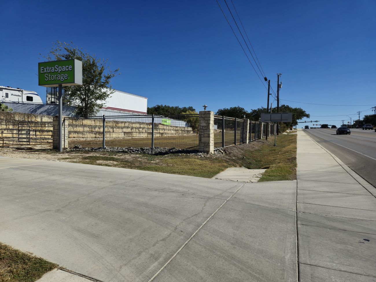 Extra Space Storage  1730 River Rd in Boerne, TX