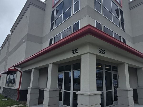 Extra Space Storage facility at 835 Tamiami Trl - Port Charlotte, FL