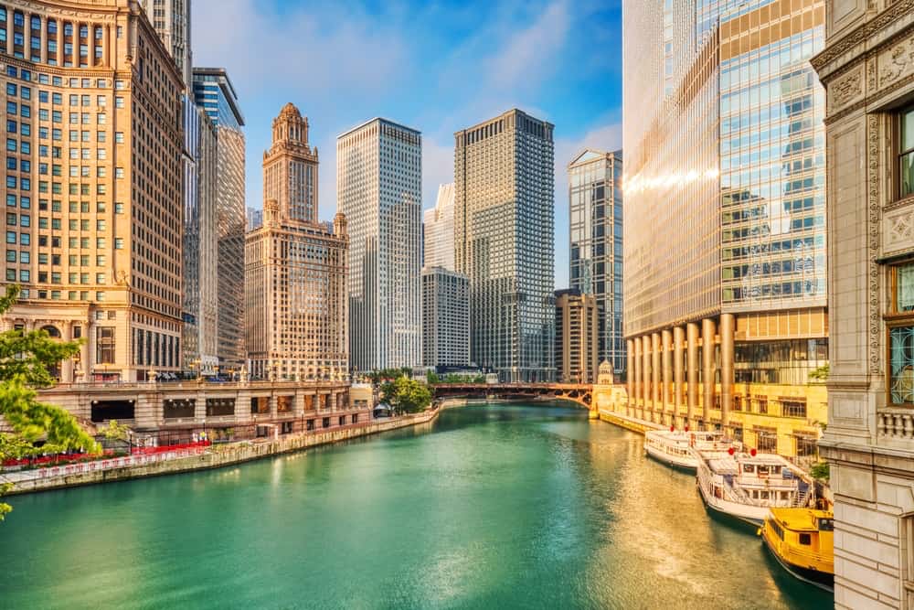 Article image for: How Much Does Hiring a Moving Company Cost in Chicago?