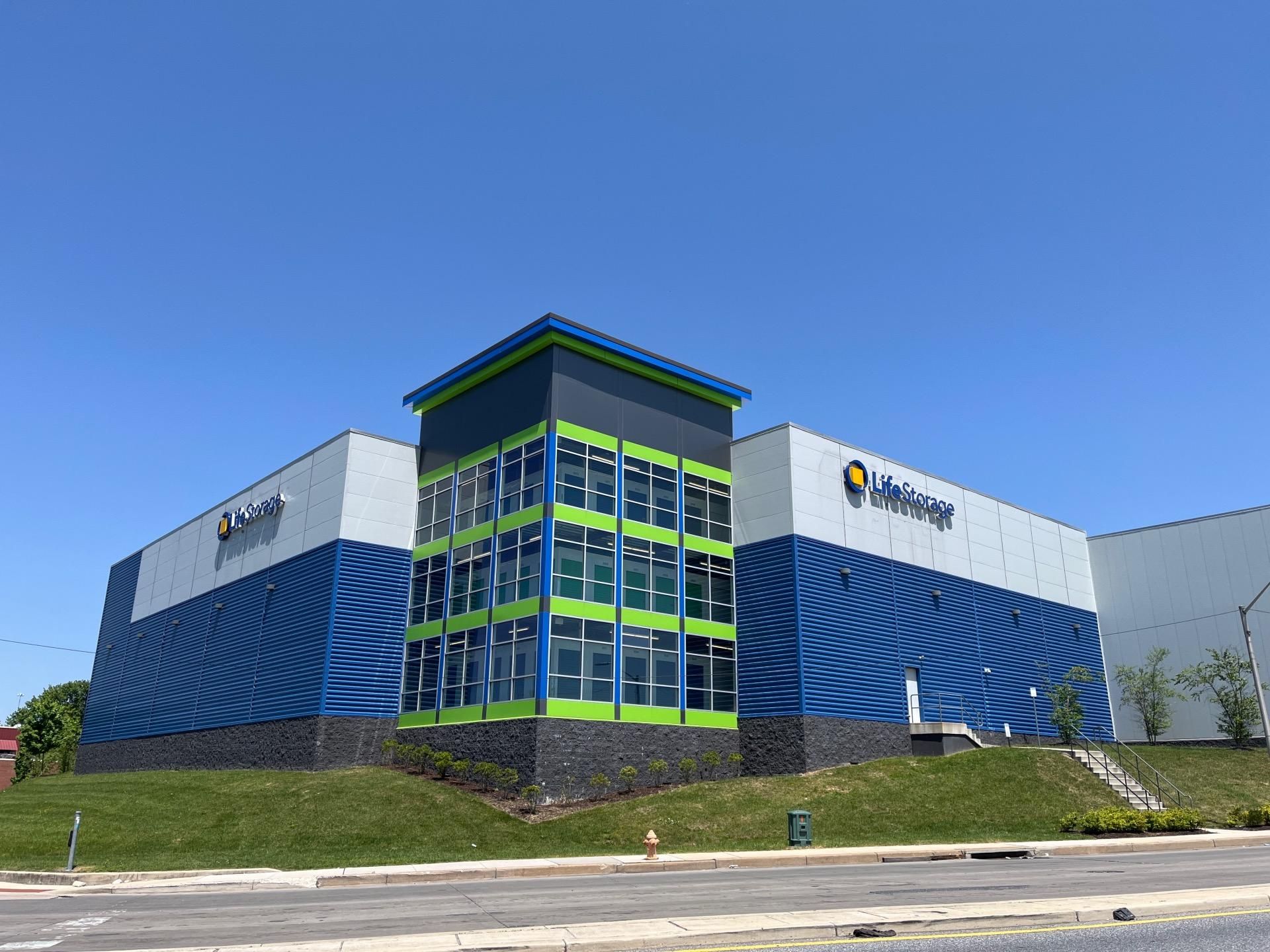 5×5 Self Storage Unit in Baltimore, MD 5425 O'Donnell St Baltimore, Maryland