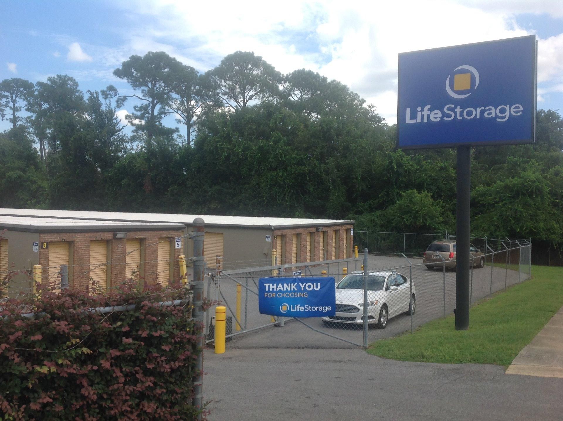 Extra Space Storage  2295 W Michigan Ave in Pensacola, FL