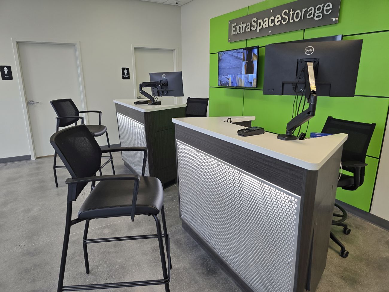 Extra Space Storage in Norfolk, VA  1213 E Brambleton Ave 3