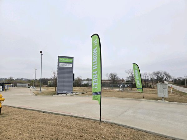 Extra Space Storage facility at 1577 W 121st St S - Jenks, OK