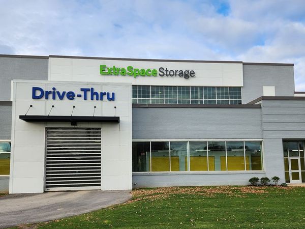 Extra Space Storage facility at 2122 Colvin Blvd - Tonawanda, NY