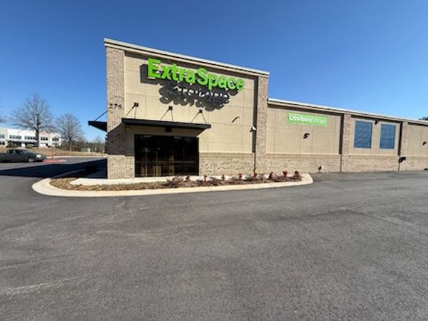 Extra Space Storage facility at 275 Westridge Pkwy - McDonough, GA