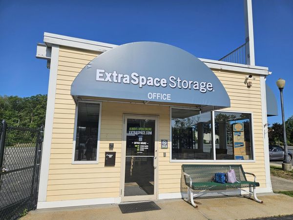 Extra Space Storage facility at 167 Elm St - Salisbury, MA