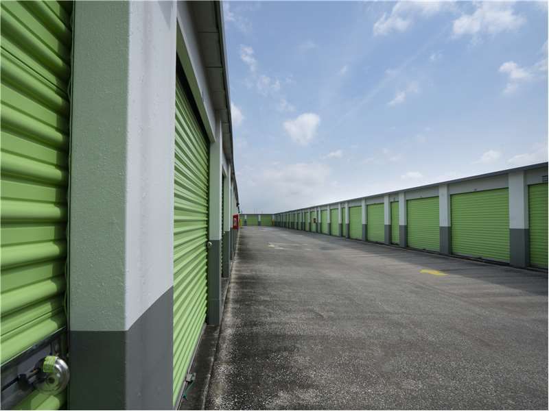 Extra Space Storage  1101 Marshall Farms Rd in Ocoee, FL