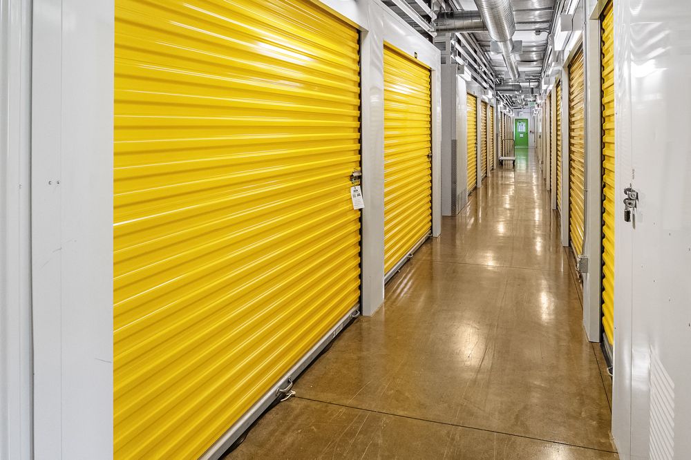 Extra Space Storage  3942 Youngstown Rd SE in Warren, OH