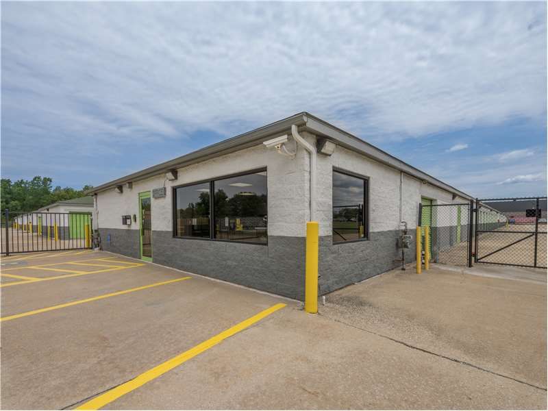 Extra Space Storage  5935 Heisley Rd in Mentor, OH