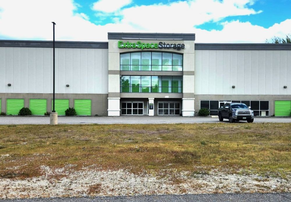 Extra Space Storage  3 Sand Hill Rd in Topsham, ME