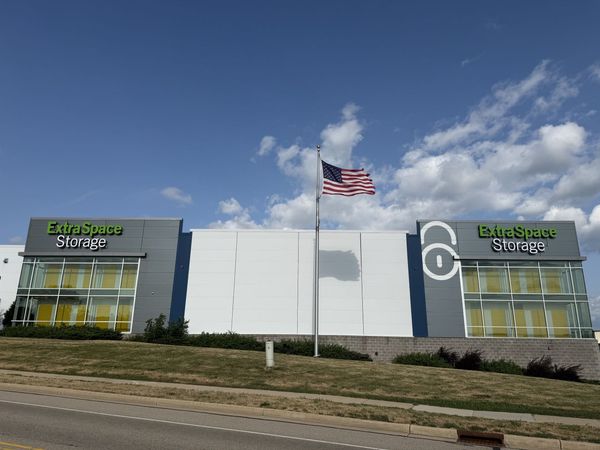 Extra Space Storage facility at 5237 Verona Rd - Fitchburg, WI