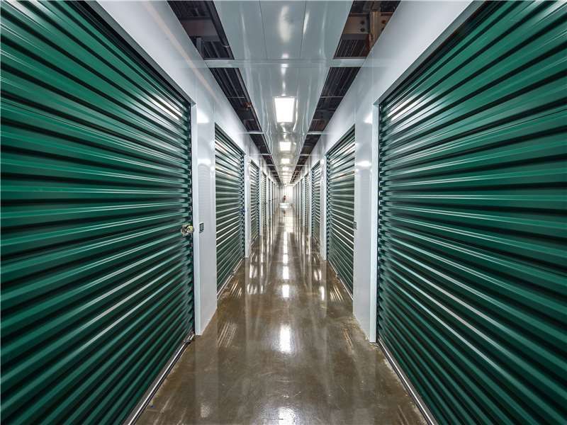 Extra Space Storage  6780 Roswell Rd in Atlanta, GA