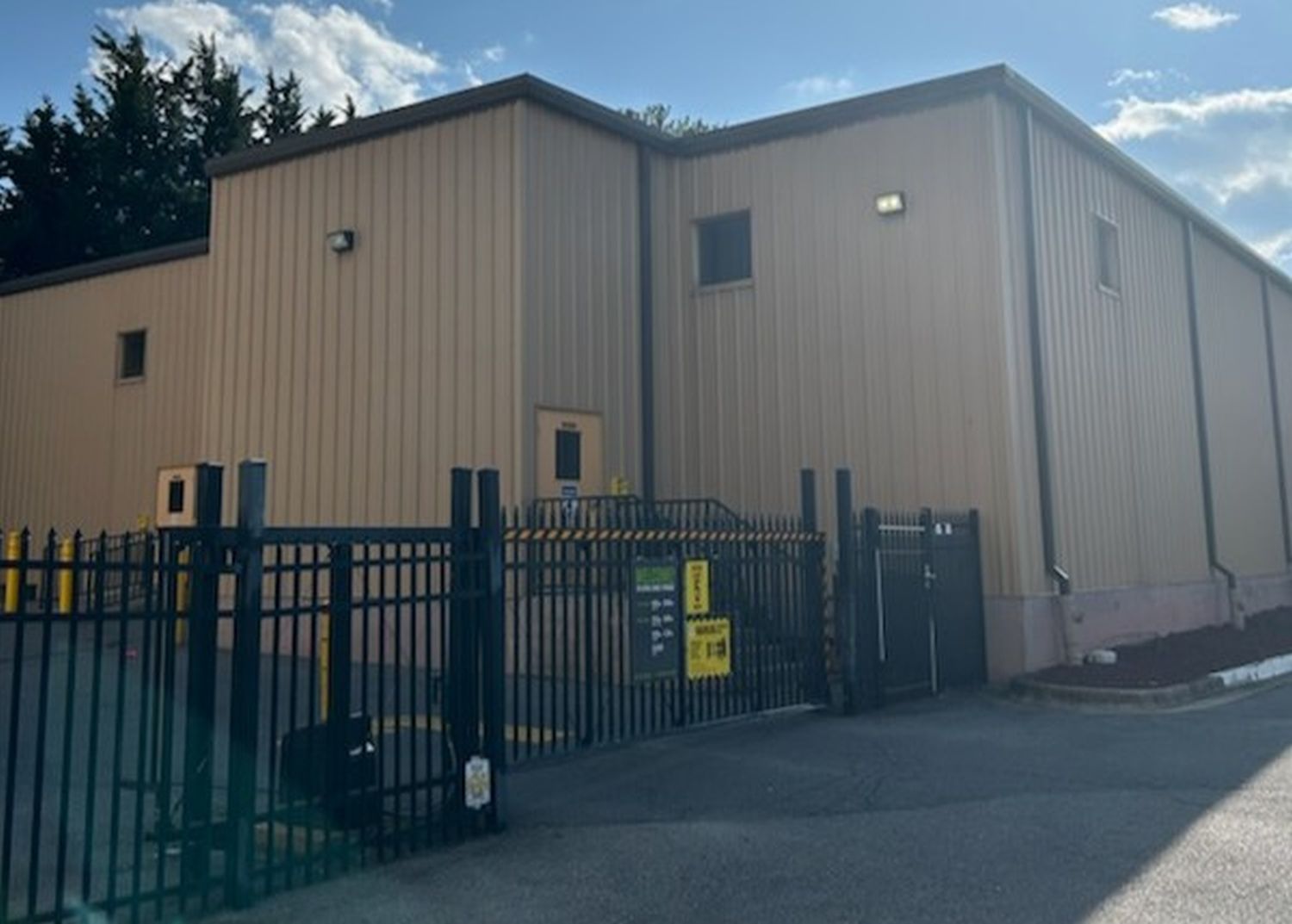 Extra Space Storage  1212 W Patrick St in Frederick, MD