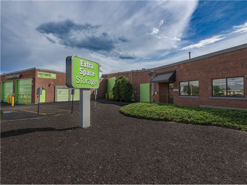 5×5 Self Storage Unit in Dedham, MA 171 Milton St Dedham, Massachusetts